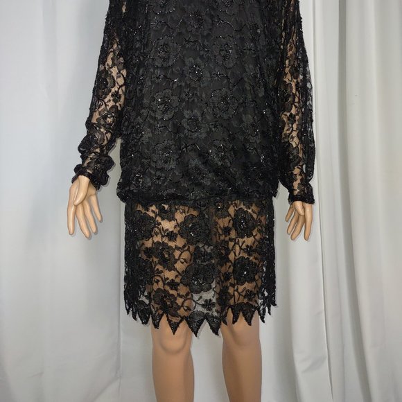 Carina 1920s style black lace beaded mini dress size M - Picture 2 of 8